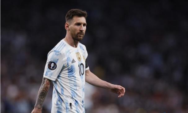 名记：湖人会排第六或第七 取决于开局阶段表现